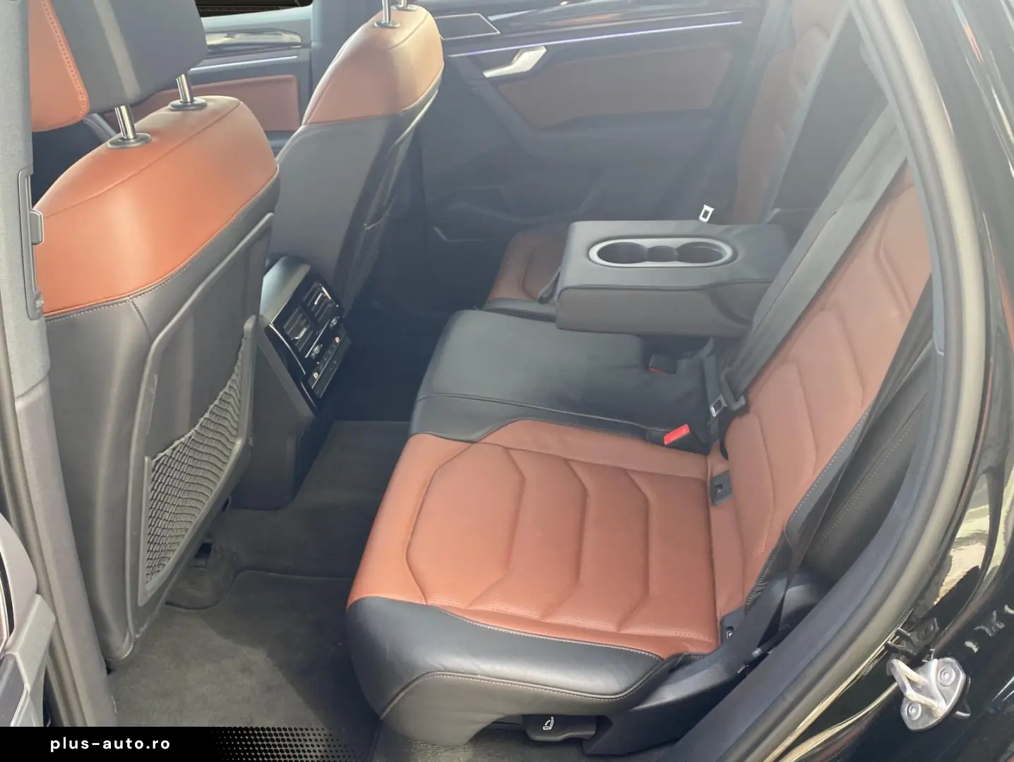 VW Touareg 3.0 TDI 4Motion R-Line Stdhzg AHK Pano