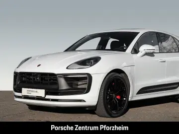 PORSCHE Macan GTS Surround-View BOSE Luftfederung LED