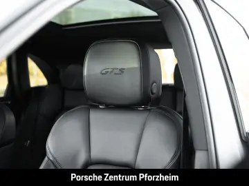 PORSCHE Macan GTS Surround-View BOSE Luftfederung LED