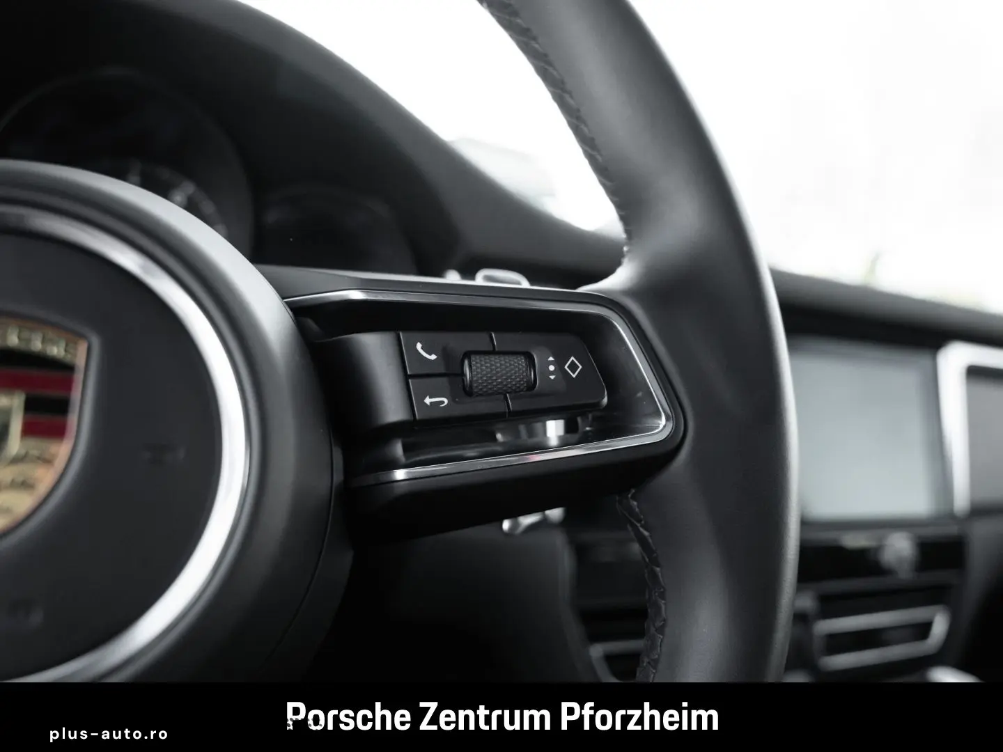 PORSCHE Macan GTS Surround-View BOSE Luftfederung LED