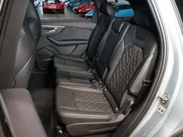 AUDI SQ7 4.0 TFSI TOW HUD PANO 360 B&O