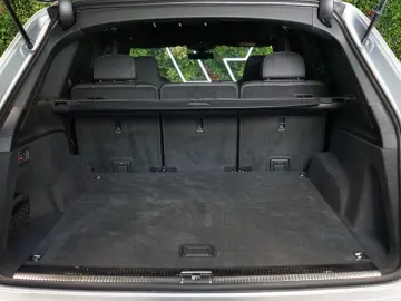 AUDI SQ7 4.0 TFSI TOW HUD PANO 360 B&O