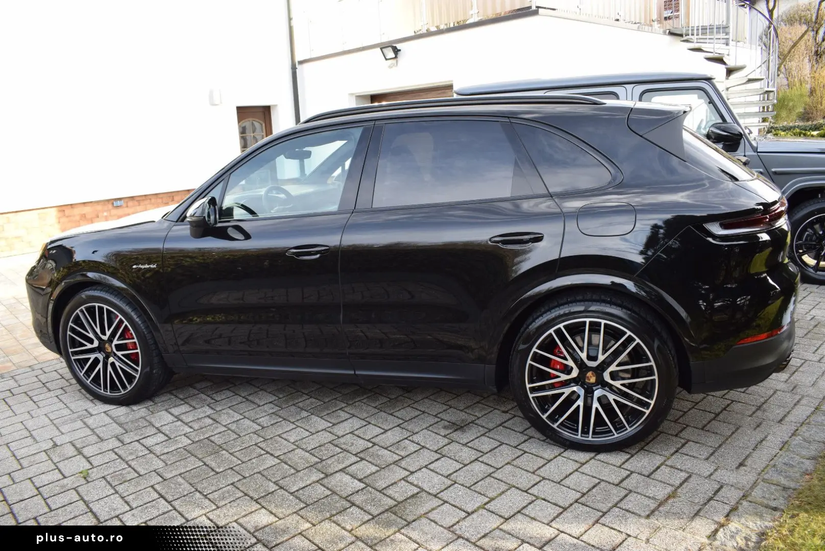 PORSCHE Cayenne S E-Hybrid BOSE 22  ACC AHK PANO 18-WEGE