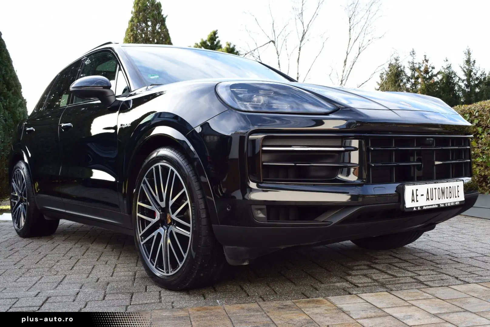 PORSCHE Cayenne S E-Hybrid BOSE 22  ACC AHK PANO 18-WEGE