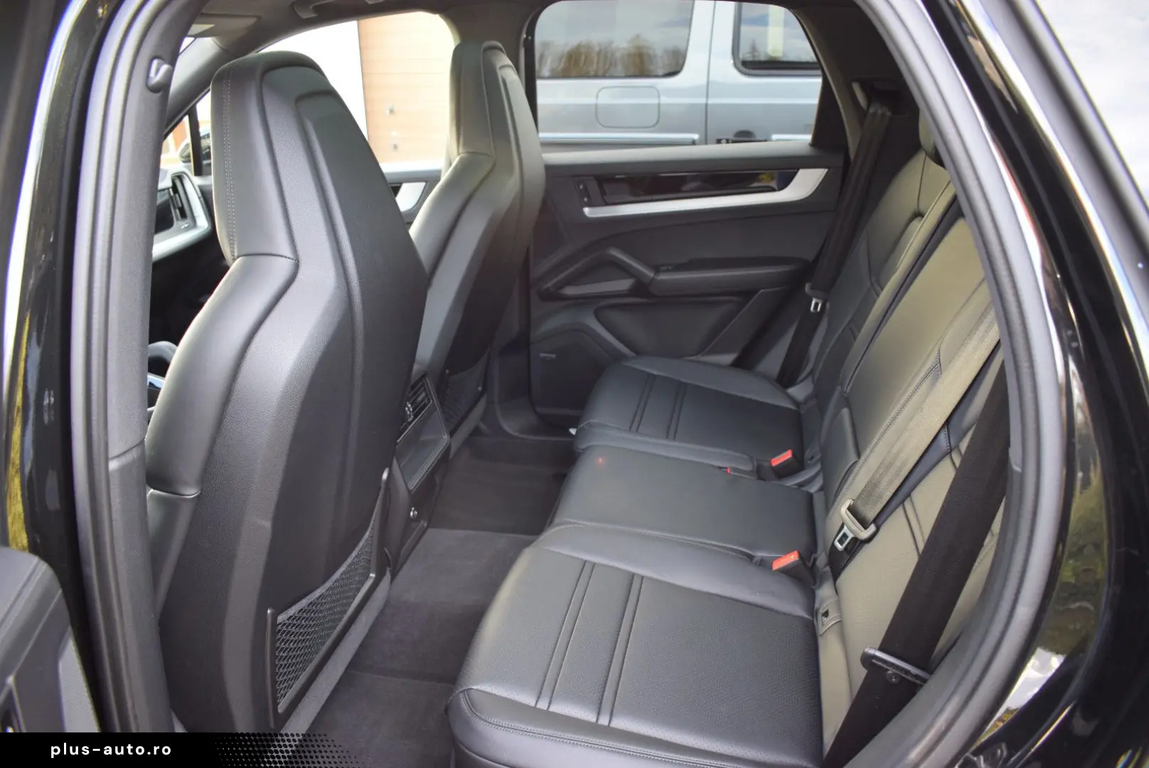 PORSCHE Cayenne S E-Hybrid BOSE 22  ACC AHK PANO 18-WEGE