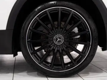 MERCEDES-BENZ GLB 35 AMG 4M NIGHT-PAKET LEDER CARBON&hellip;