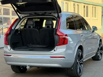 VOLVO XC90 T8 Ultimate MEGAVOLL 22Zoll NEUWERTIG!