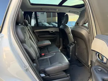 VOLVO XC90 T8 Ultimate MEGAVOLL 22Zoll NEUWERTIG!