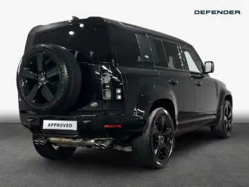 LAND ROVER Defender 110 P525 V8