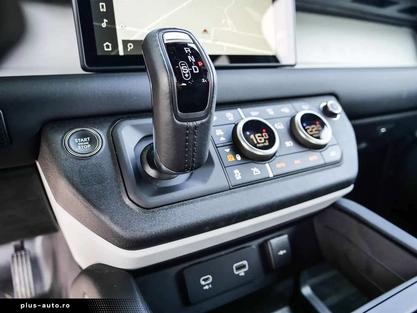 LAND ROVER Defender 110 X-Dynamic SE D300 Allrad Luftfederu