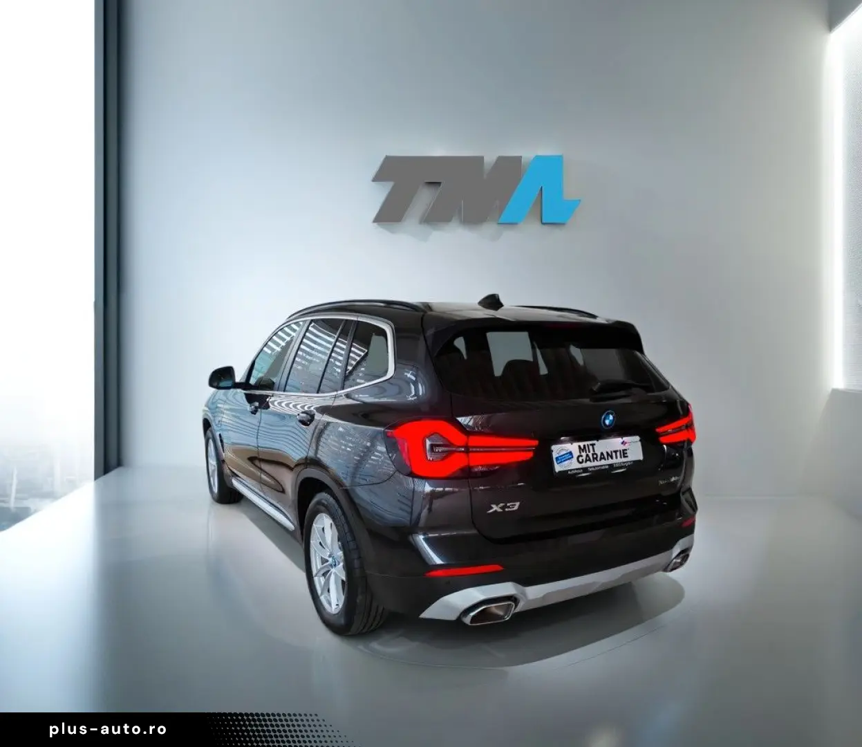BMW X3 xDrive 30e PANO M-Dachhimm. Sonnenrollo