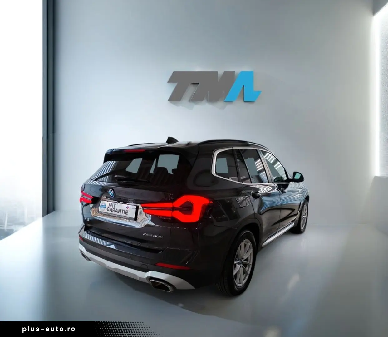 BMW X3 xDrive 30e PANO M-Dachhimm. Sonnenrollo