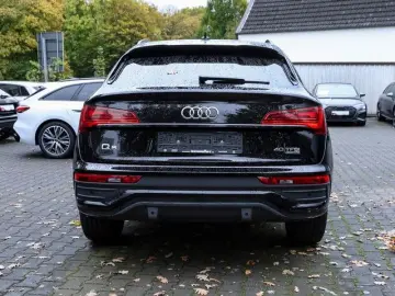 AUDI Q5 Sportback 40 TFSI quattro Advanced AHK Pano K