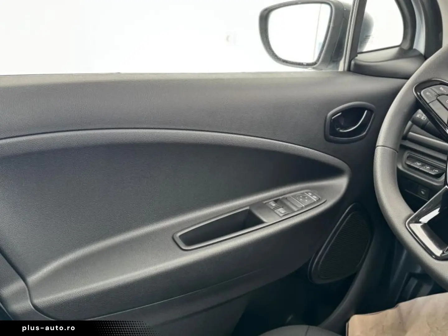 RENAULT ZOE Intens R135 Z.E. 50