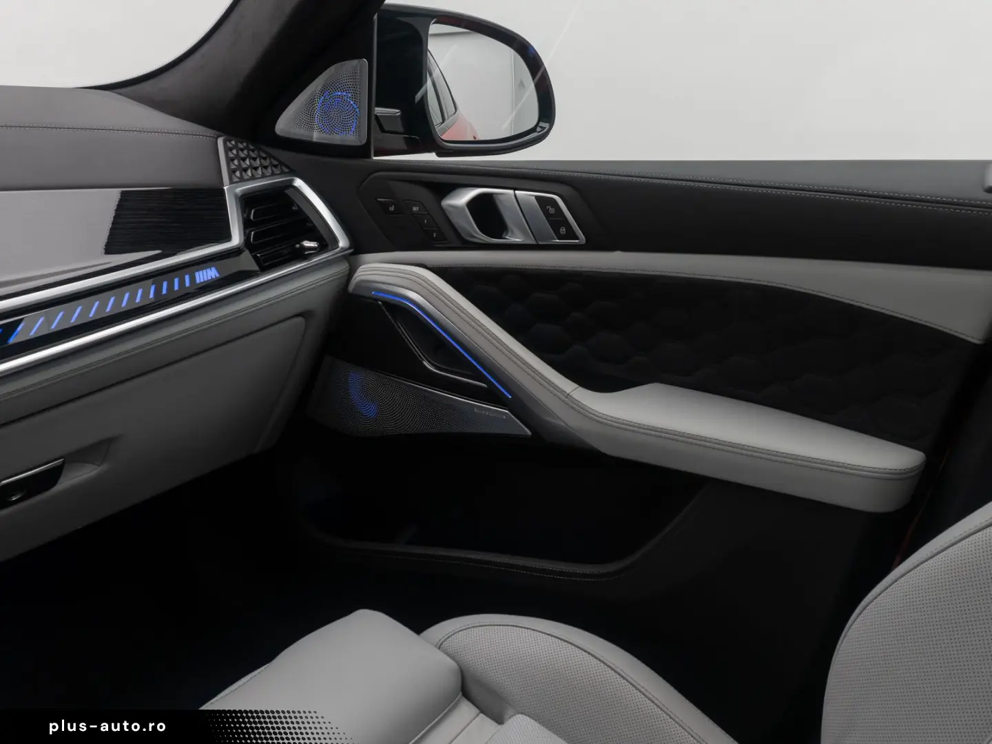 BMW X6 M Competition360  Panorama HUD B&W SoftCL