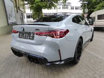 BMW M4 Comp. x Drive M Drivers ACC HUD 360  Black