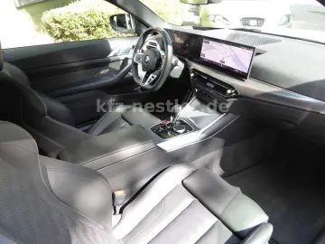 BMW M4 Comp. x Drive M Drivers ACC HUD 360  Black