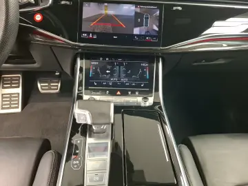 AUDI Q8 50 TDI quattro S-Line 23'' Pano 36&hellip;
