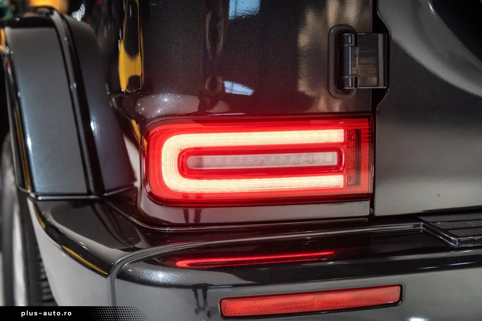 MERCEDES-BENZ G 500 SPORTABGAS BURMESTER MULTIBEAM NAPPA