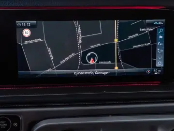 MERCEDES-BENZ G 500 SPORTABGAS BURMESTER MULTIBEAM NAPPA