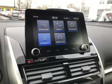 MITSUBISHI Eclipse Cross Plug-In Hybrid Top Leder Pano Head