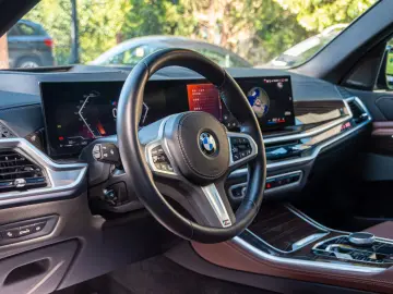 BMW X5 30d M SPORT.FACELIFT.SOFTCLOSE.PANO.H K.360