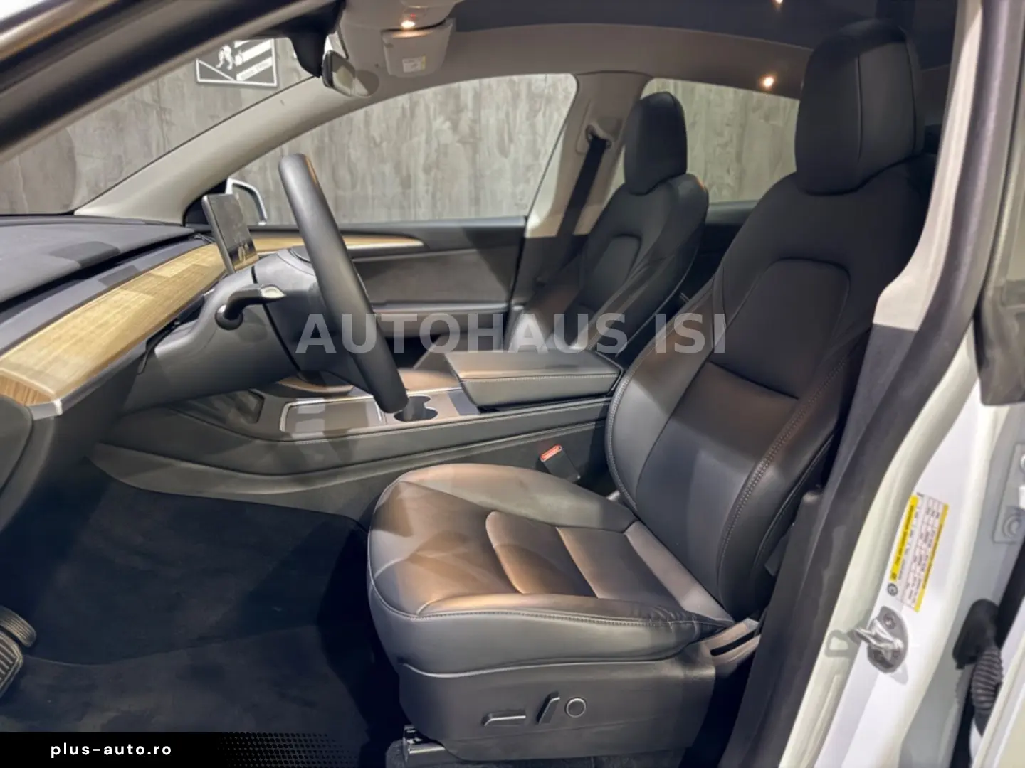 TESLA Model Y Long Range Dual AWD