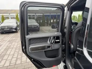 MERCEDES-BENZ G 63 AMG-CARBON-Schiebedach-SUPERIOR