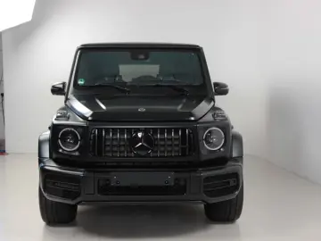 MERCEDES-BENZ G 63 AMG Vollausstattung Neuwertig