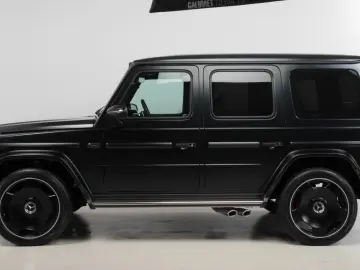 MERCEDES-BENZ G 63 AMG Vollausstattung Neuwertig