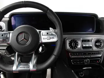 MERCEDES-BENZ G 63 AMG Vollausstattung Neuwertig