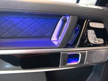 MERCEDES-BENZ G 63 AMG Vollausstattung Neuwertig