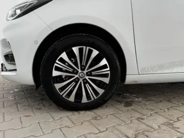 RENAULT ZOE Z.E. 50 R110 equilibre