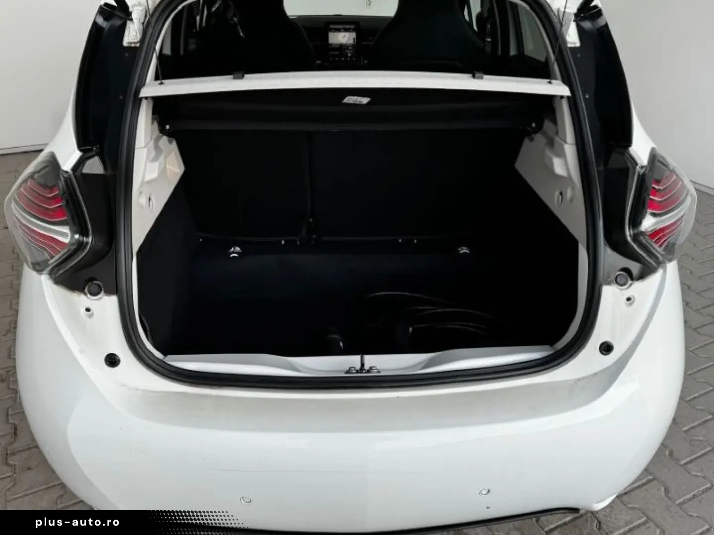 RENAULT ZOE Z.E. 50 R110 equilibre