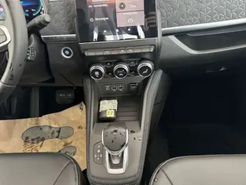 RENAULT ZOE Z.E. 50 R110 equilibre