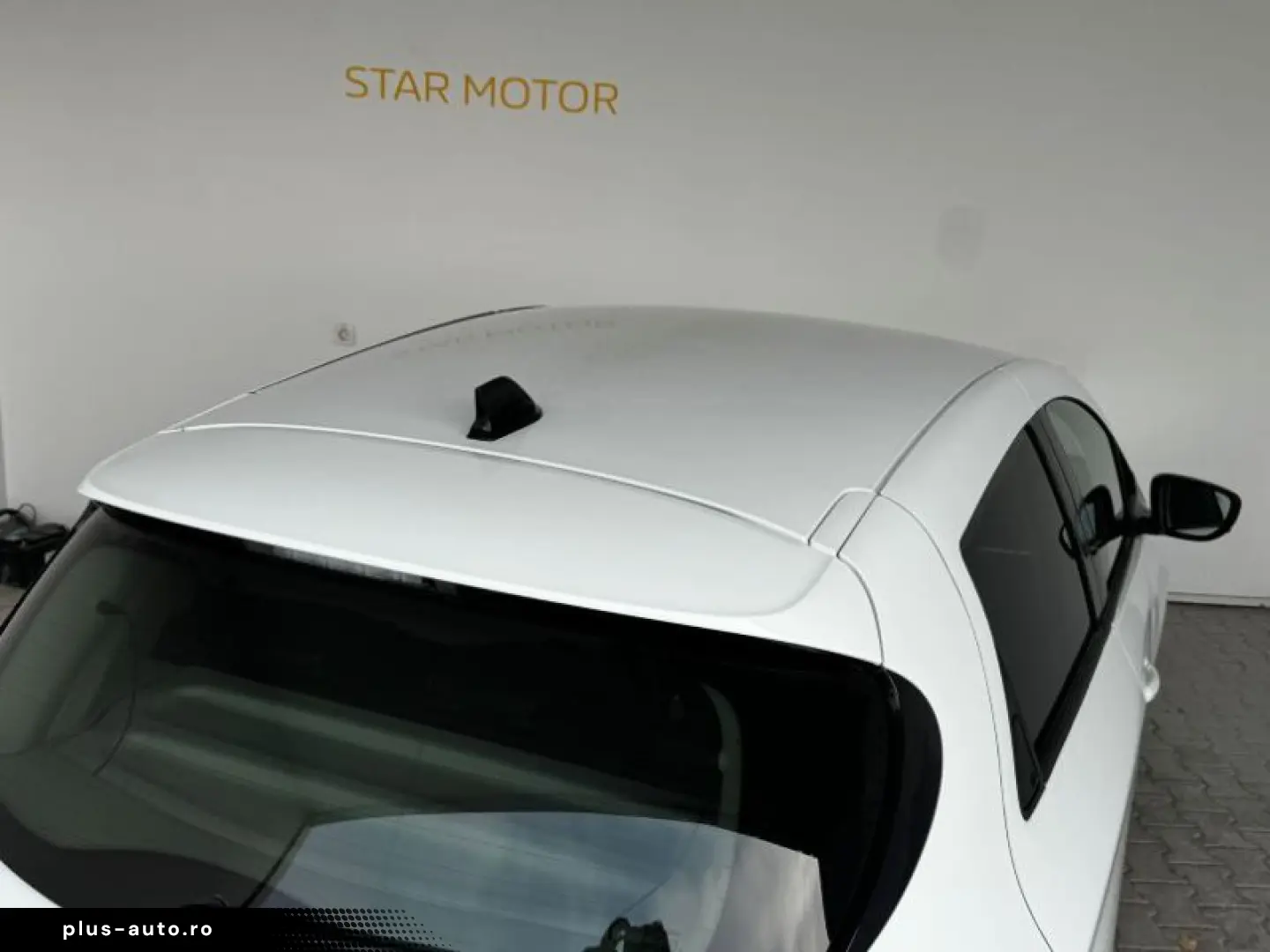 RENAULT ZOE Z.E. 50 R110 equilibre