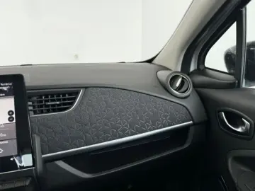 RENAULT ZOE Z.E. 50 R110 equilibre