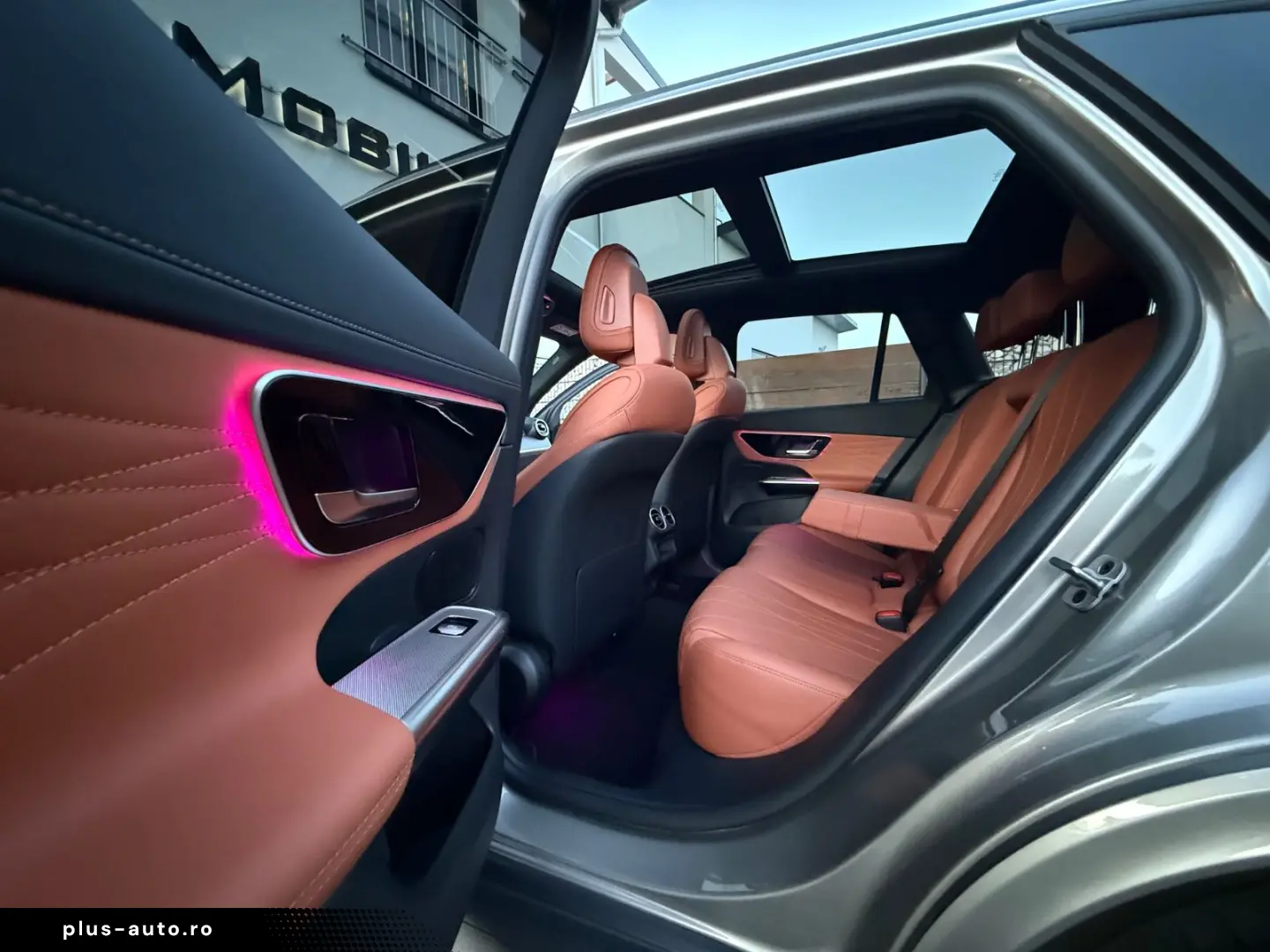 MERCEDES-BENZ GLC 300 d 4Matic AMG Line Pano 1HD Nappa-Braun