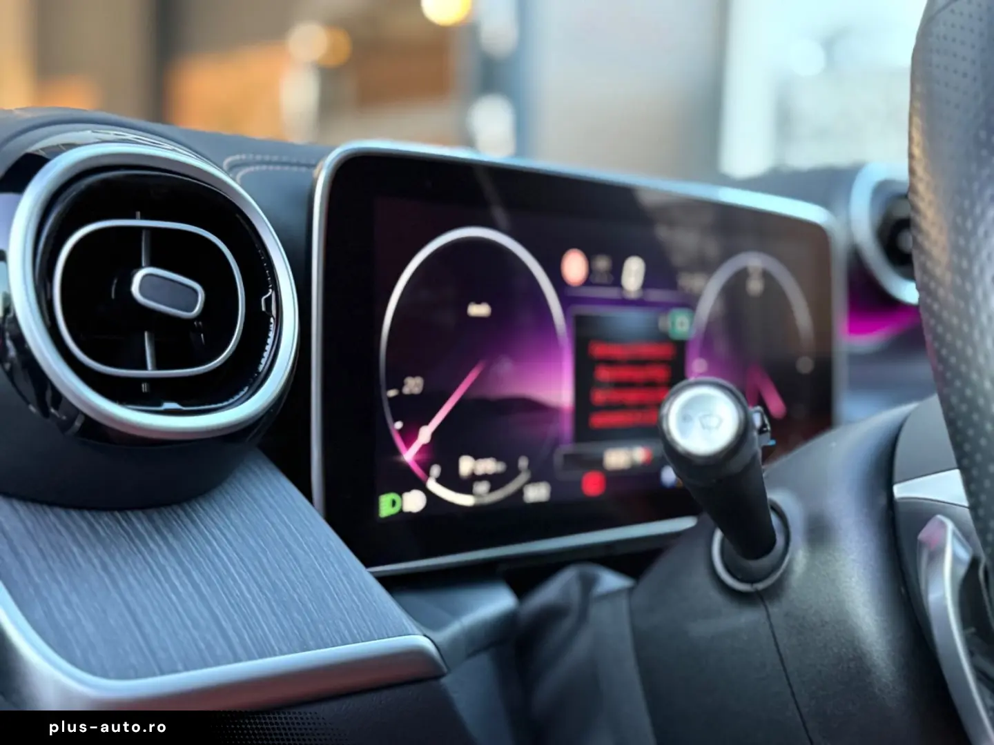 MERCEDES-BENZ GLC 300 d 4Matic AMG Line Pano 1HD Nappa-Braun