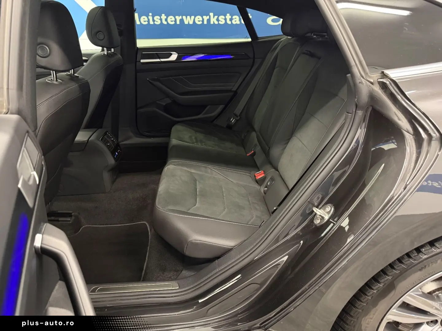 VW Arteon R-Line 2.0 TDI 4M HUD ACC AHK Matrix