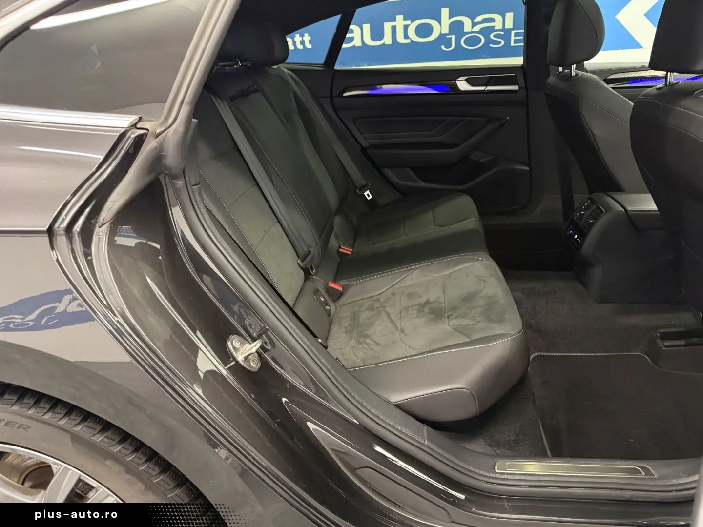 VW Arteon R-Line 2.0 TDI 4M HUD ACC AHK Matrix