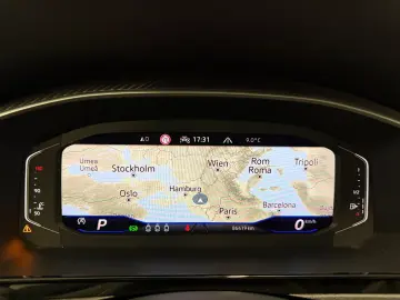 VW Arteon R-Line 2.0 TDI 4M HUD ACC AHK Matrix