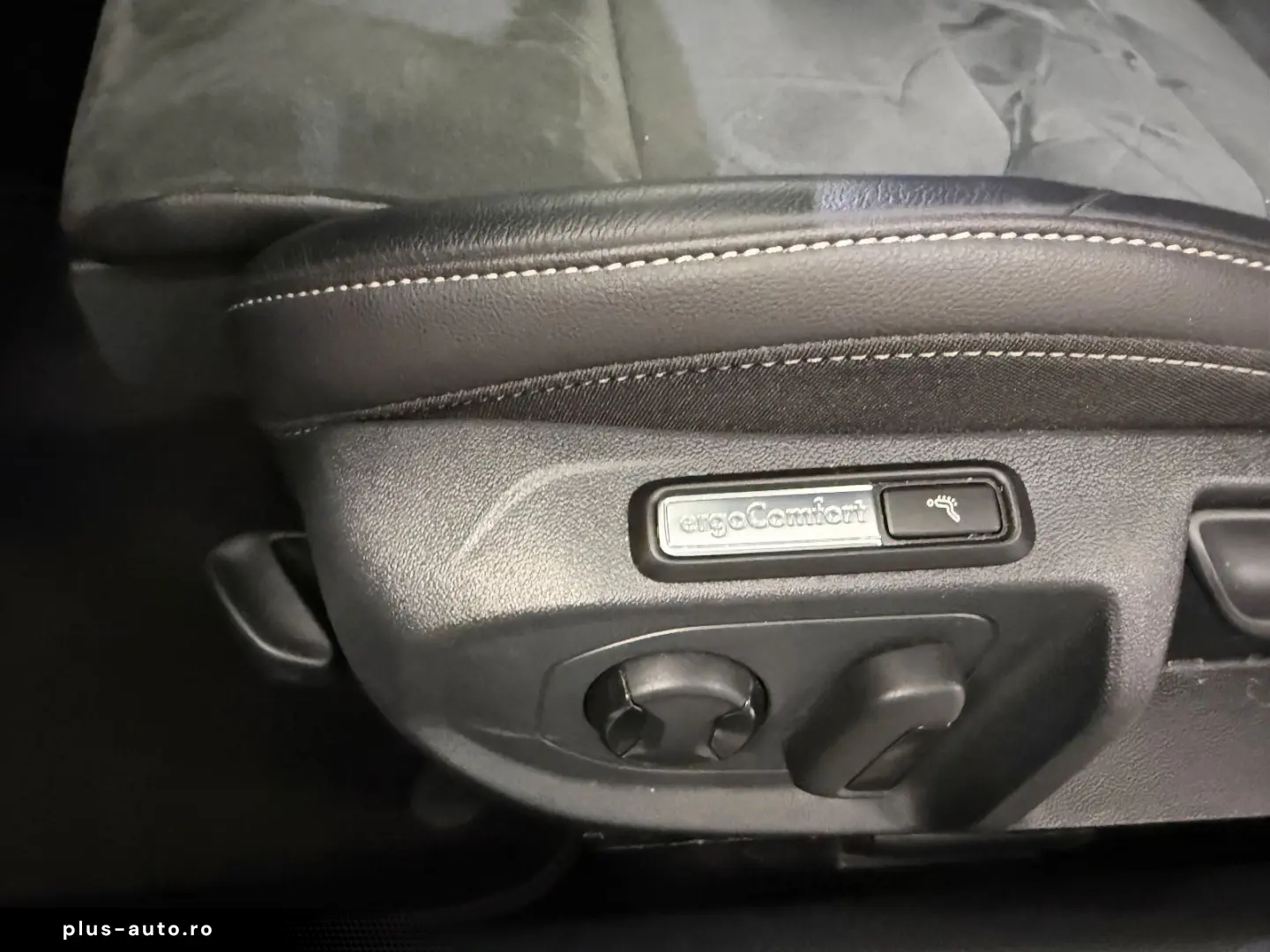 VW Arteon R-Line 2.0 TDI 4M HUD ACC AHK Matrix