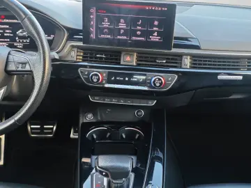 AUDI A5 Sportback S line 45 TFSIe quattro MATRIX-LED