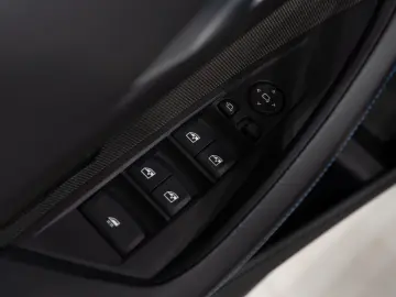 BMW M440i Cabrio xDrive M-SPORT PRO H K INDIVIDUAL