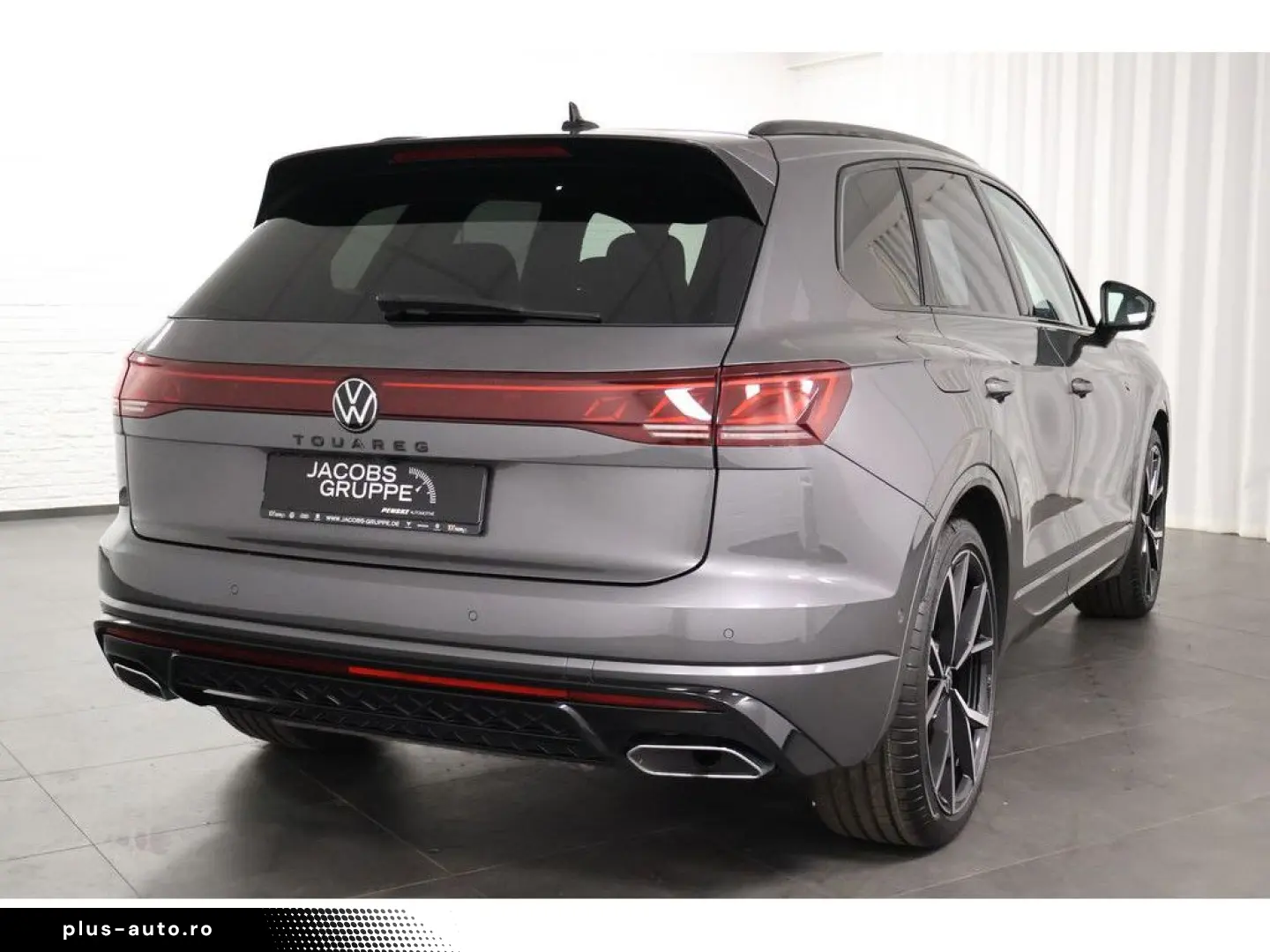 VW Touareg 3.0 TDI 4M R-Line  Black Style  Navi Mat
