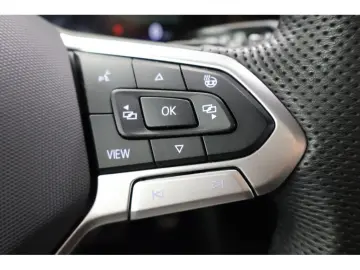 VW Touareg 3.0 TDI 4M R-Line  Black Style  Navi Mat