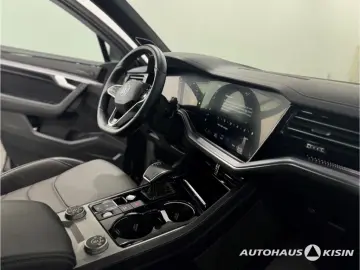 VW Touareg R-Line 3.0 V6 TDI  HUD Panor StdH Matrti