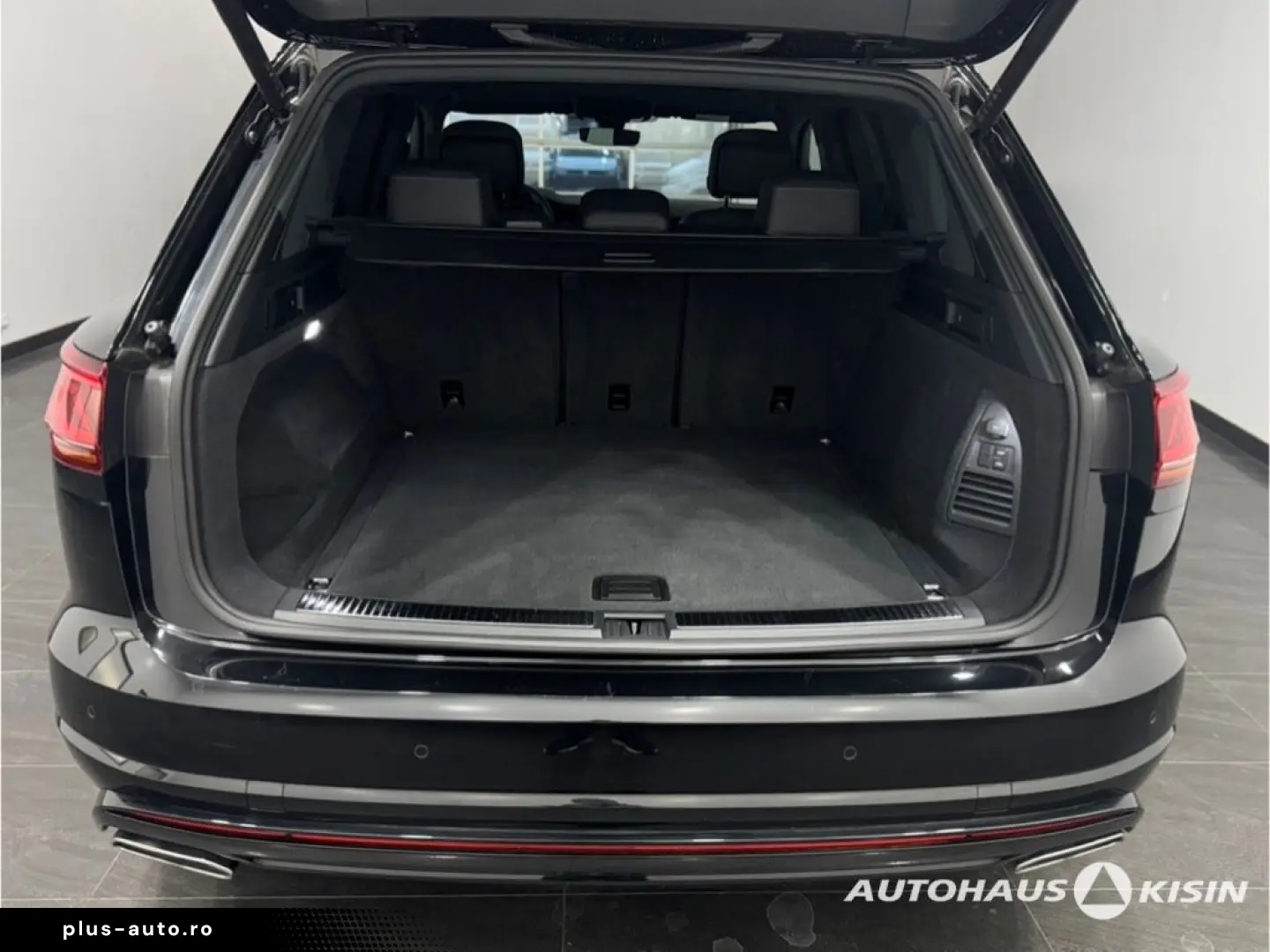 VW Touareg R-Line 3.0 V6 TDI  HUD Panor StdH Matrti