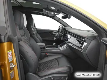AUDI Q8 55 TFSI qu. tiptr. Pano LuftFed ACC